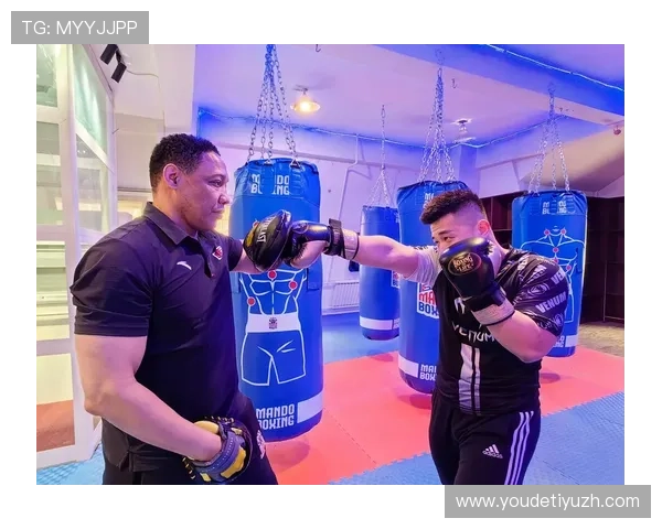 顶胜体育：连接运动爱好者与专业教练的桥梁